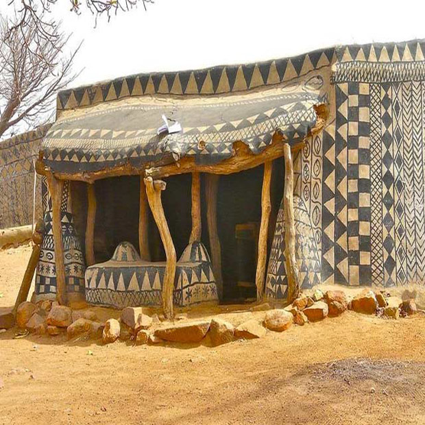 tiebele-lodge