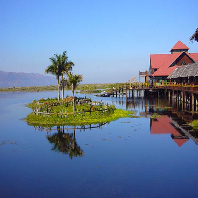 Golden-Island-Cottages-Lodge