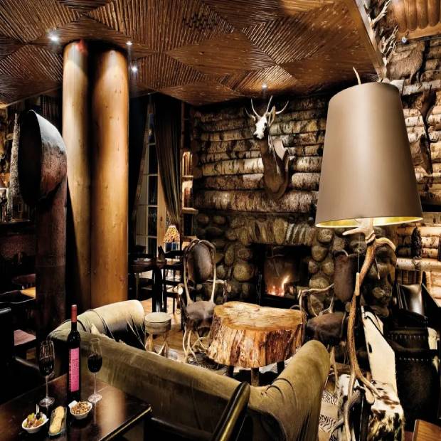 lodge-park-deco-chalet-hotel-de-charme-megeve-salon-misterlodge